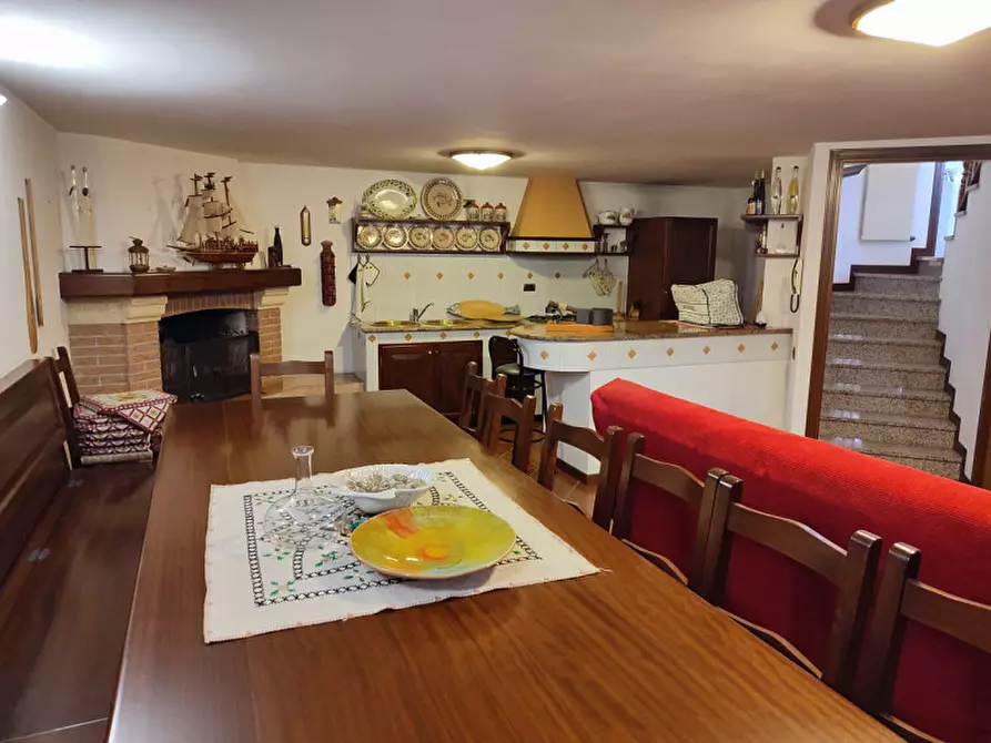 Immagine 12 di Casa bifamiliare in vendita  a Campo San Martino