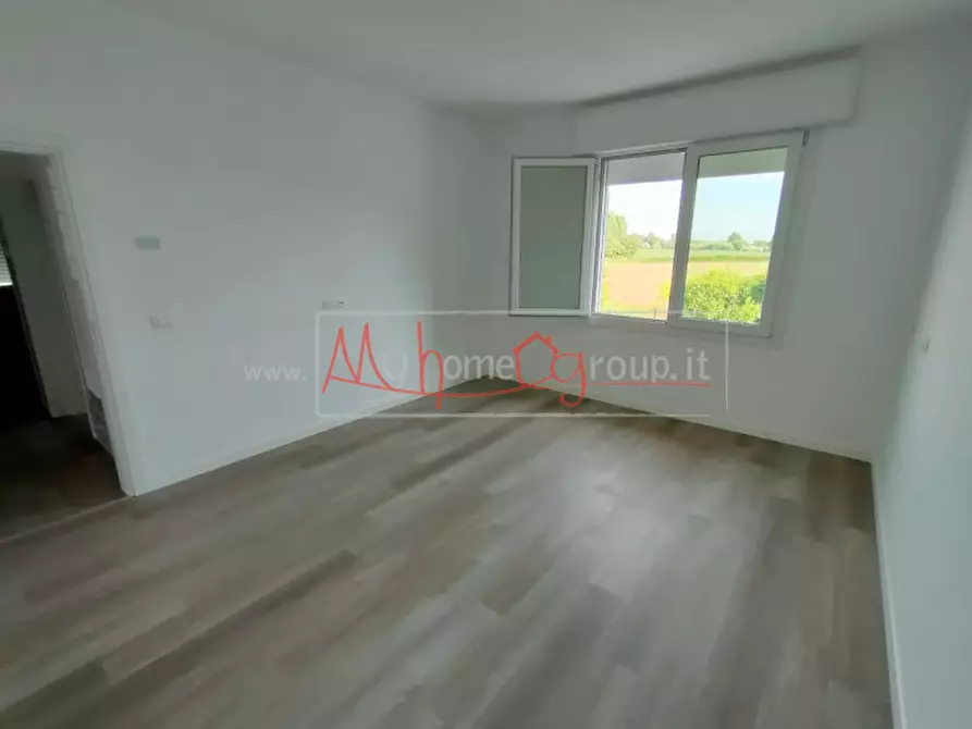 Immagine 17 di Villa in vendita  in Via Euganea a Selvazzano Dentro