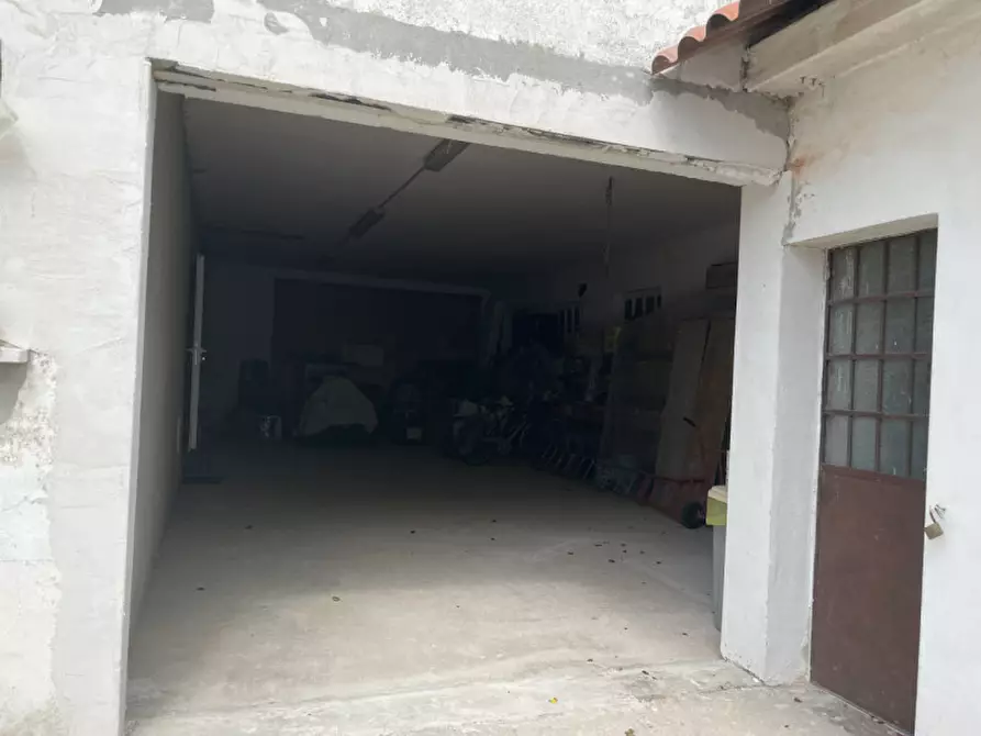 Immagine 4 di Casa indipendente in vendita  in via roma a Correzzola