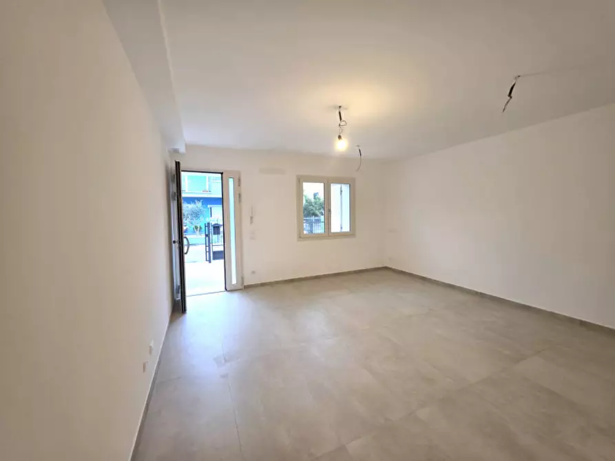 Immagine 6 di Appartamento in vendita  in viale Termoli a Riccione
