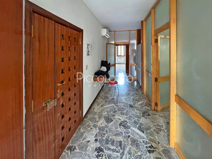 Immagine 13 di Appartamento in vendita  in Ruga Vecchia San Giovanni a Venezia