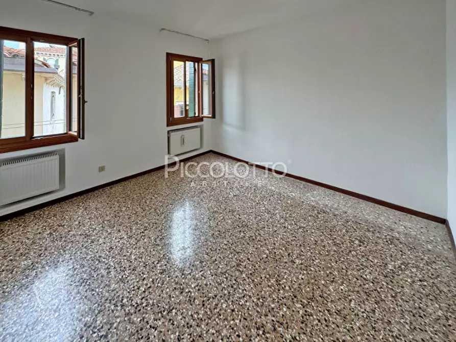 Immagine 12 di Appartamento in vendita  in Ruga Vecchia San Giovanni a Venezia