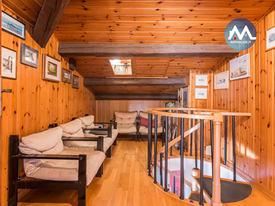 Immagine 20 di Casa bifamiliare in vendita  in Viale Antonio Cecchi a Pesaro