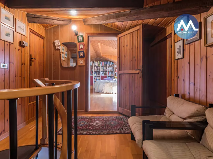 Immagine 21 di Casa bifamiliare in vendita  in Viale Antonio Cecchi a Pesaro