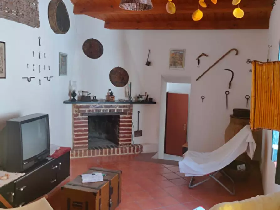 Immagine 1 di Casa indipendente in vendita  in stretto secondo femminamorta,N°6-8 a Barcellona Pozzo Di Gotto