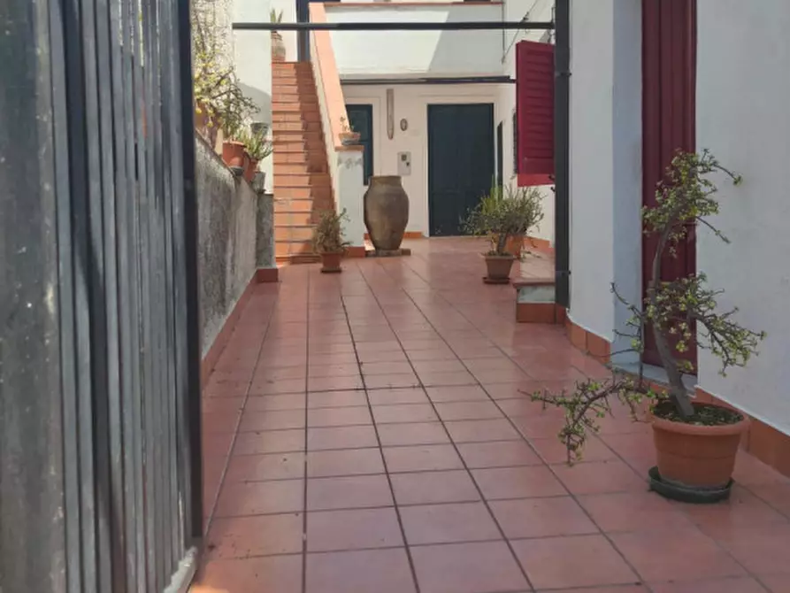 Immagine 8 di Casa indipendente in vendita  in stretto secondo femminamorta,N°6-8 a Barcellona Pozzo Di Gotto