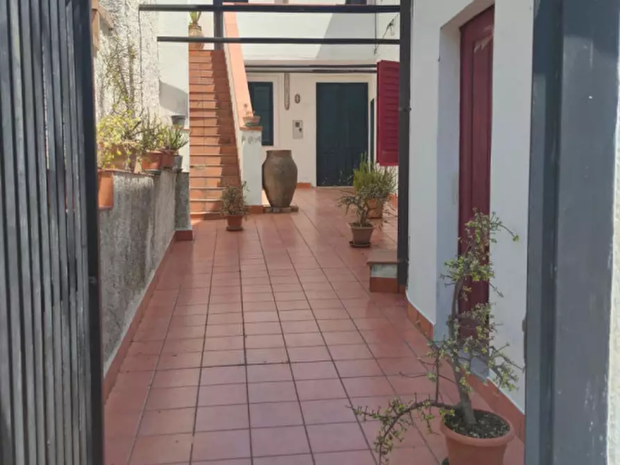 Immagine 10 di Casa indipendente in vendita  in stretto secondo femminamorta,N°6-8 a Barcellona Pozzo Di Gotto