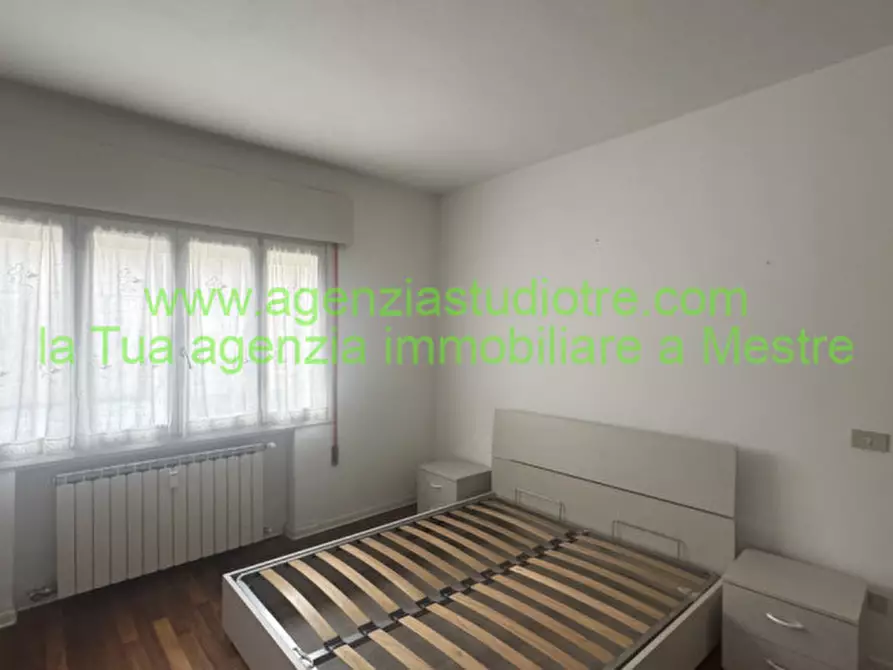 Immagine 12 di Appartamento in vendita  in Via Tito Speri a Venezia