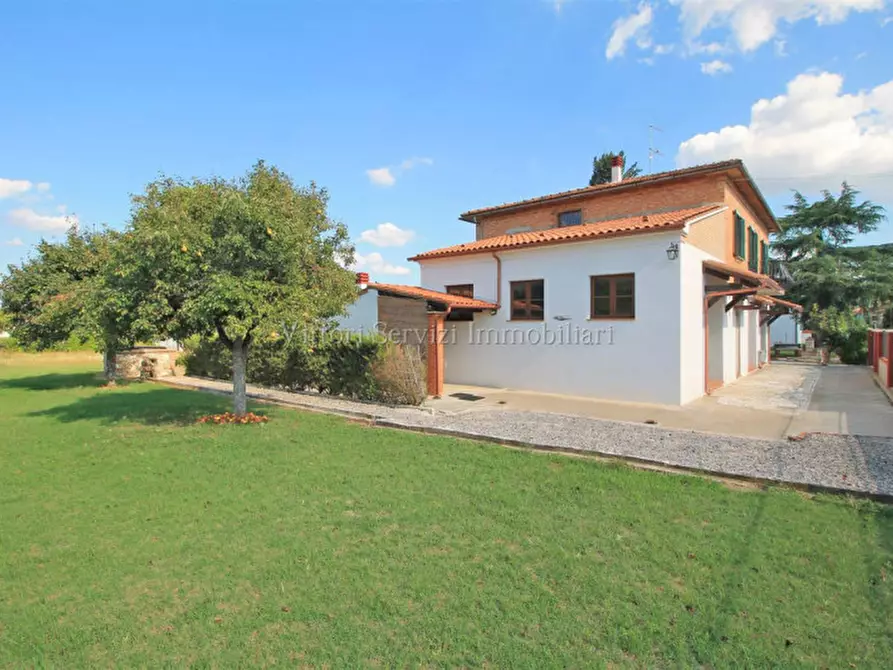 Immagine 3 di Casa indipendente in vendita  in Via Spagna a Torrita Di Siena