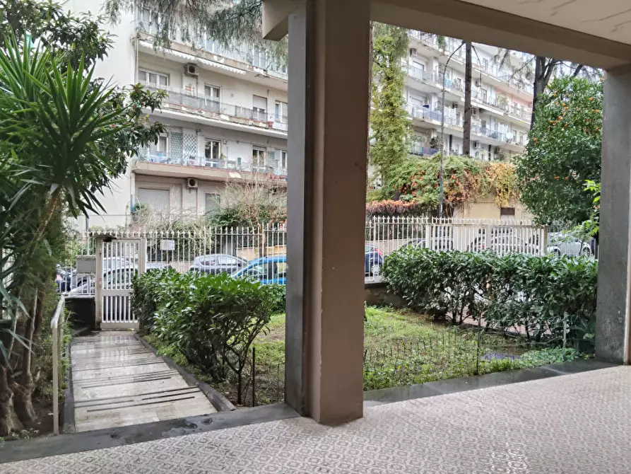 Immagine 7 di Appartamento in vendita  in VIALE RAFFAELLO a Napoli