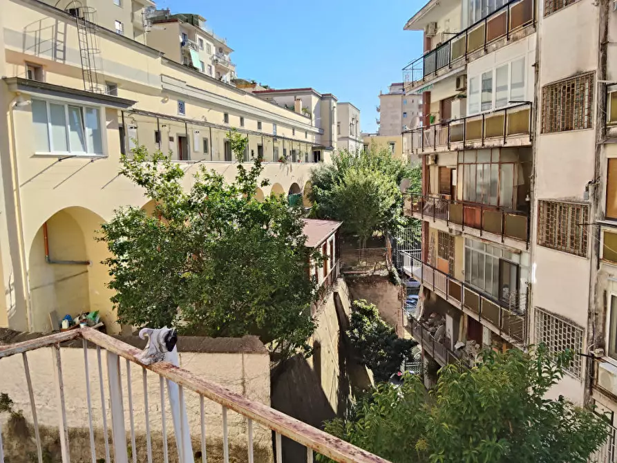 Immagine 17 di Appartamento in vendita  in VIALE RAFFAELLO a Napoli