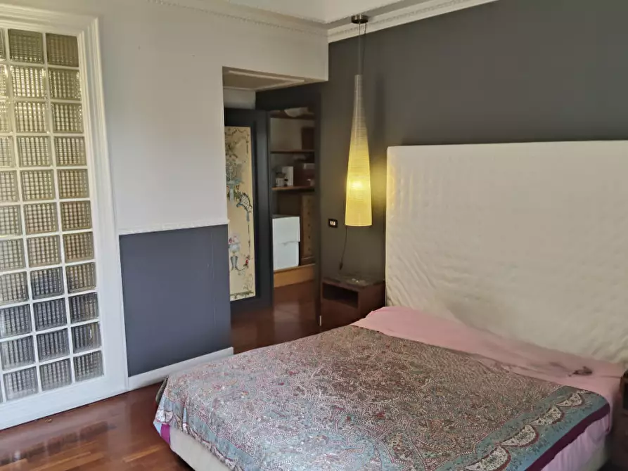 Immagine 33 di Appartamento in vendita  in VIALE RAFFAELLO a Napoli