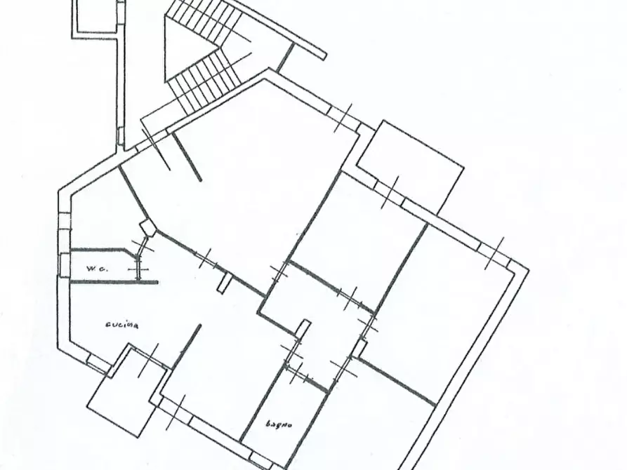 Immagine 43 di Appartamento in vendita  in VIALE RAFFAELLO a Napoli