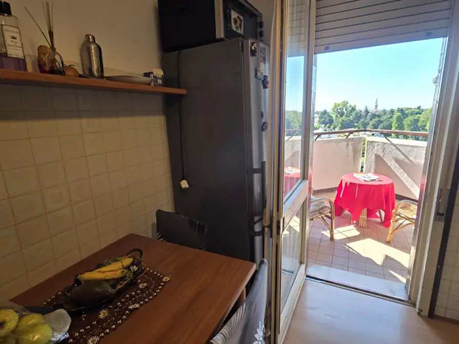 Immagine 9 di Appartamento in vendita  in Viale Italia a Castelfranco Veneto