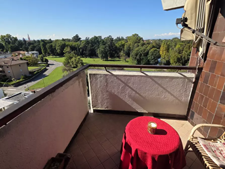 Immagine 11 di Appartamento in vendita  in Viale Italia a Castelfranco Veneto