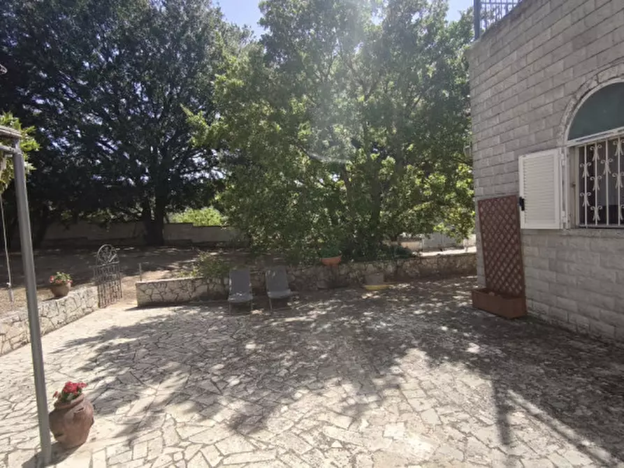 Immagine 9 di Villa in vendita  in VITI a Fasano