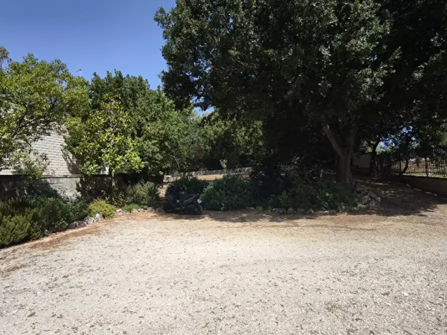 Immagine 20 di Villa in vendita  in VITI a Fasano