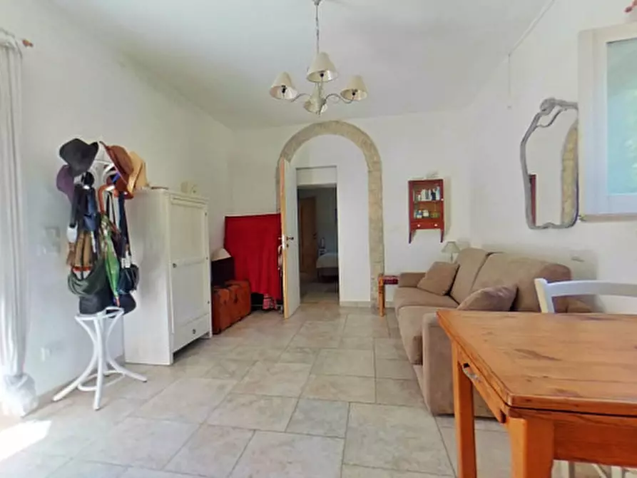 Immagine 45 di Villa in vendita  in VITI a Fasano