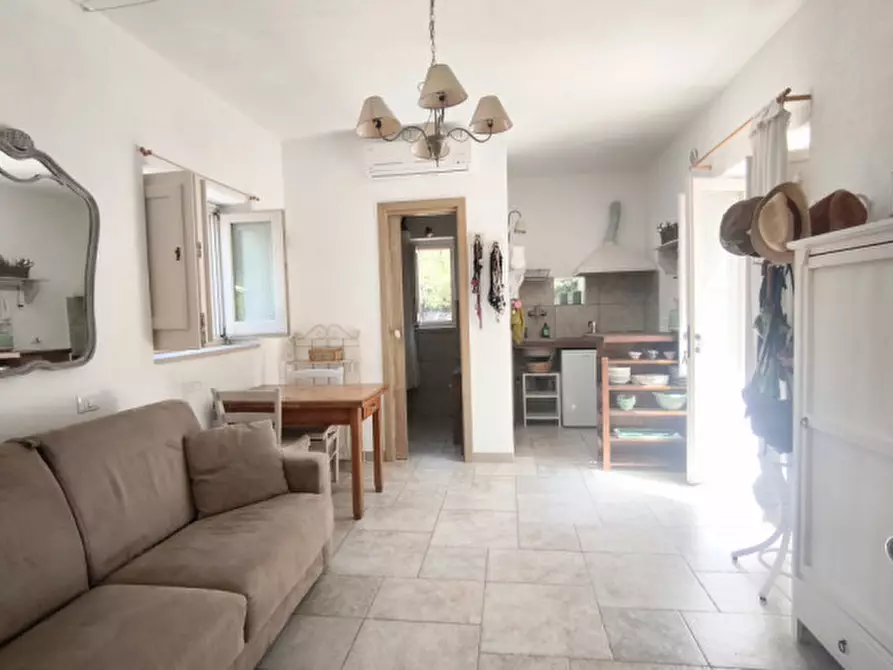 Immagine 46 di Villa in vendita  in VITI a Fasano