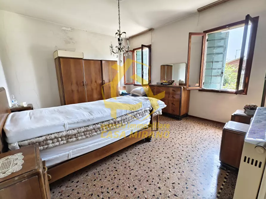 Immagine 7 di Casa indipendente in vendita  a Mirano