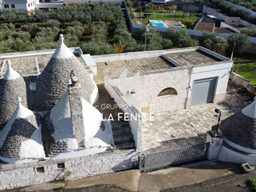 Immagine 10 di Rustico / casale in vendita  in C.da Tommasone 97 a Locorotondo