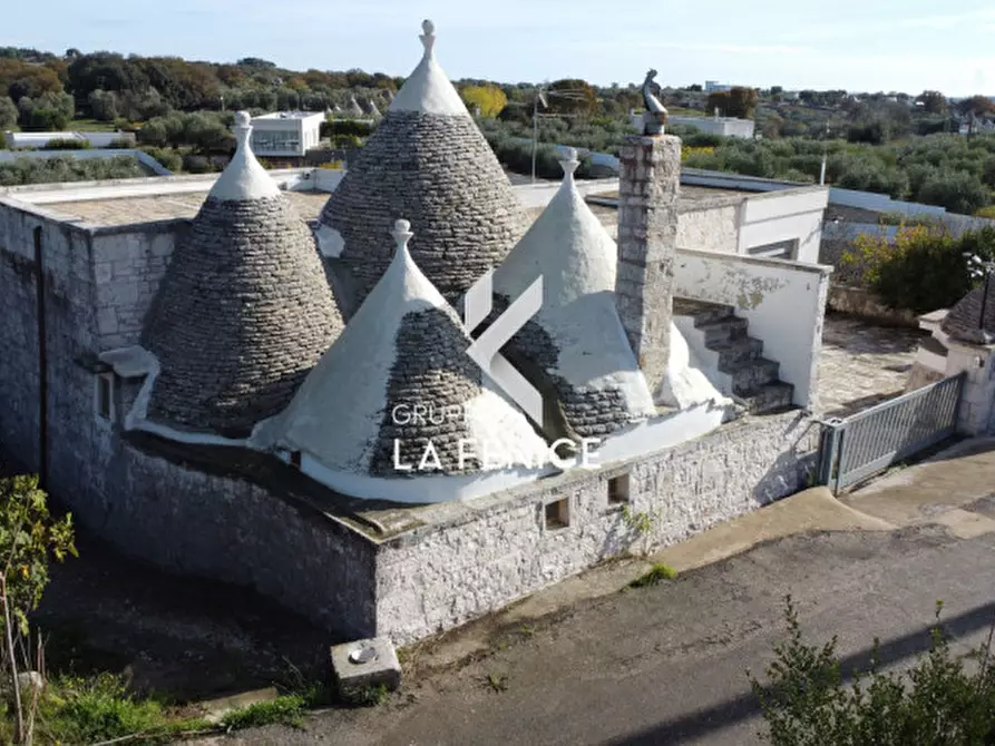 Immagine 16 di Rustico / casale in vendita  in C.da Tommasone 97 a Locorotondo