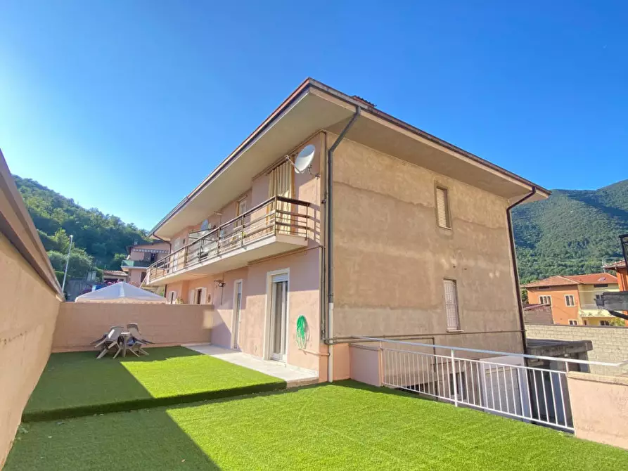 Immagine 1 di Appartamento in vendita  a Gavardo