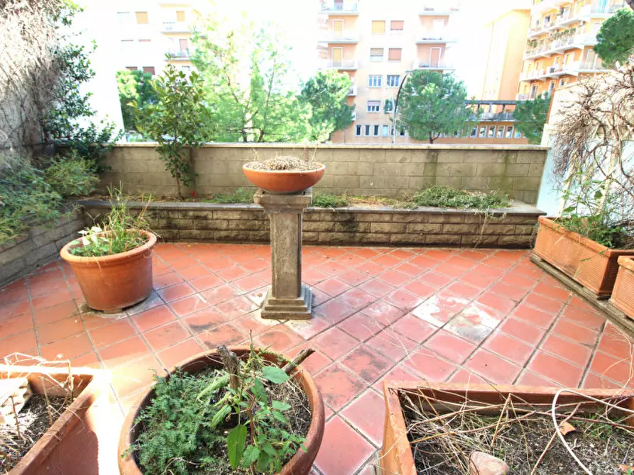 Immagine 14 di Appartamento in vendita  in Piazzale delle Medaglie d'Oro a Roma