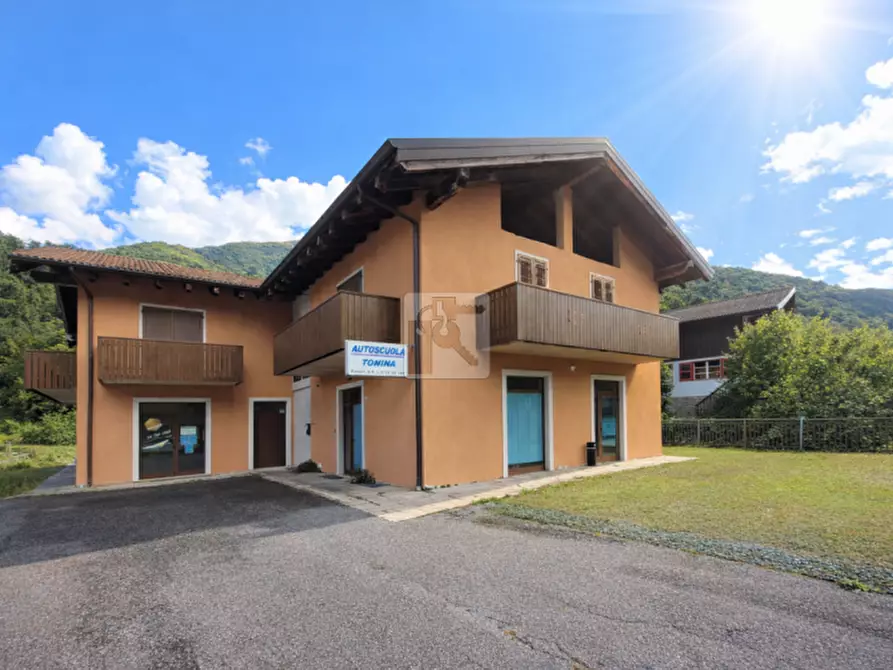 Immagine 1 di Appartamento in vendita  in Via Pier Antonio Cassoni a Ledro
