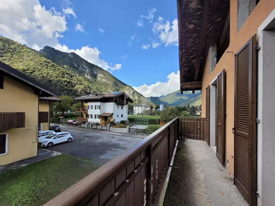 Immagine 20 di Appartamento in vendita  in Via Pier Antonio Cassoni a Ledro