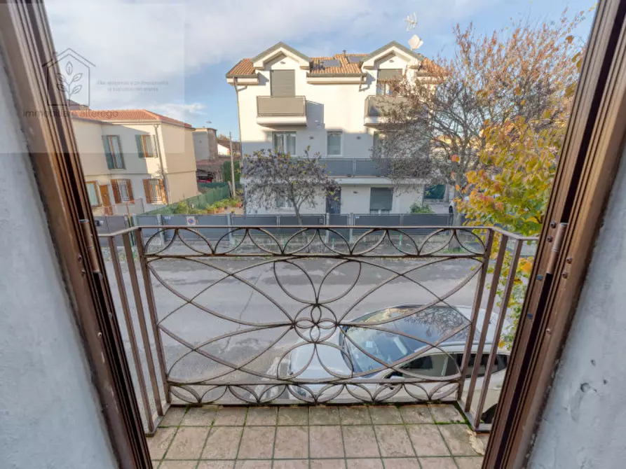 Immagine 5 di Appartamento in vendita  in Via Palestro a Padova