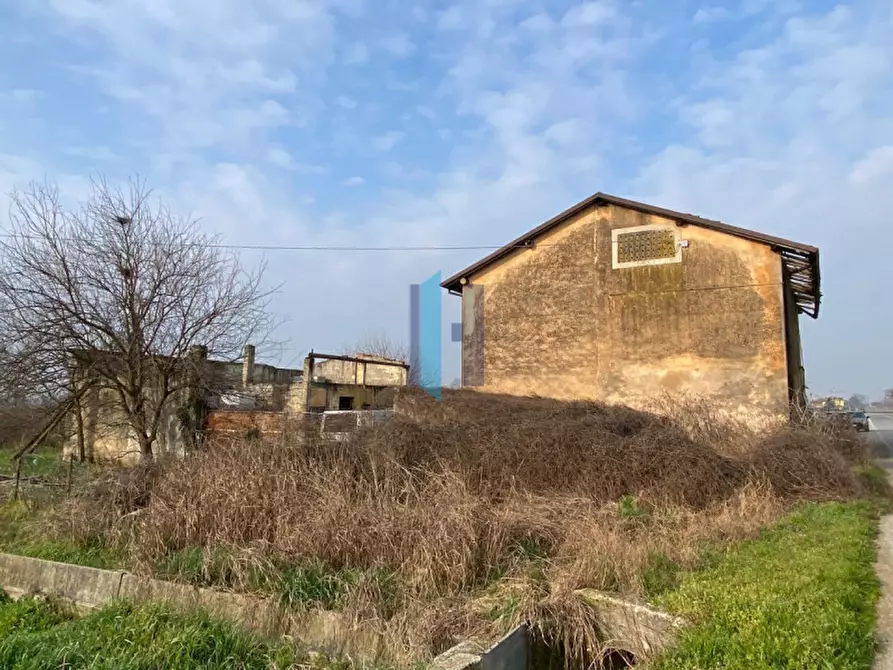 Immagine 7 di Rustico / casale in vendita  in Via Castelcovati 32 a Urago D'oglio