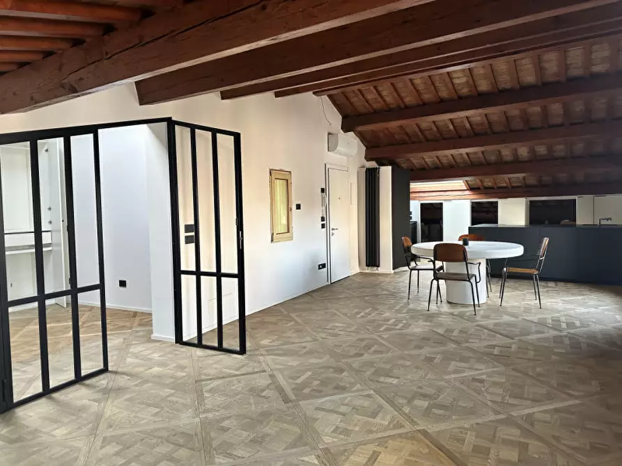 Immagine 22 di Appartamento in vendita  in via dell'arco a Padova