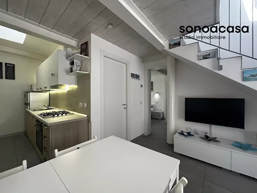 Immagine 1 di Appartamento in vendita  in Via Damiano Chiesa 3 a Mondolfo