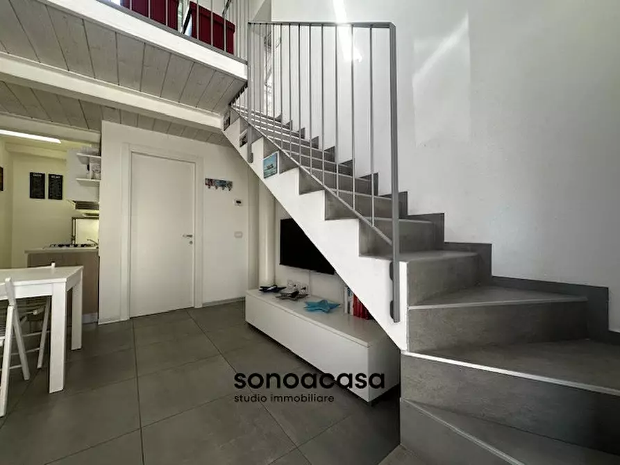 Immagine 12 di Appartamento in vendita  in Via Damiano Chiesa 3 a Mondolfo