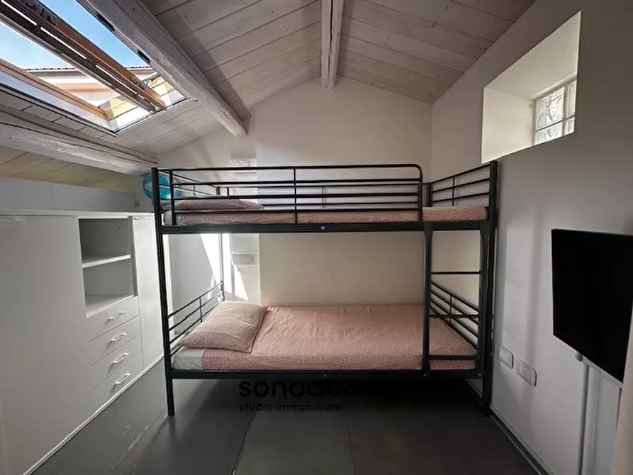 Immagine 24 di Appartamento in vendita  in Via Damiano Chiesa 3 a Mondolfo