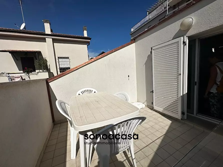 Immagine 27 di Appartamento in vendita  in Via Damiano Chiesa 3 a Mondolfo