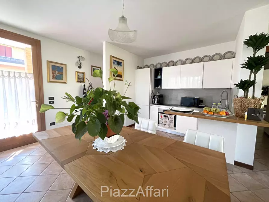 Immagine 12 di Casa bifamiliare in vendita  in Via Tessari a Piove Di Sacco