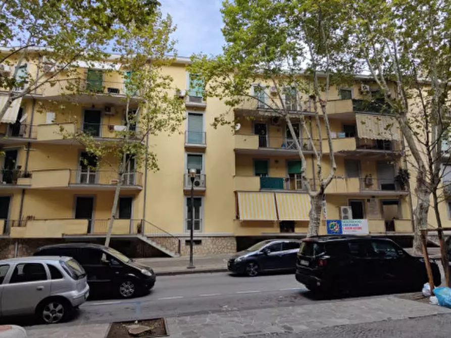 Immagine 1 di Appartamento in vendita  in VIA DI NAPOLI a Eboli