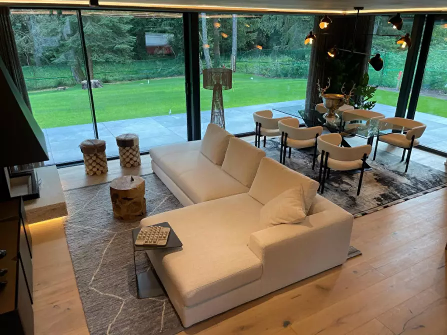 Immagine 3 di Villa in vendita  in Via Bedolé a Predazzo