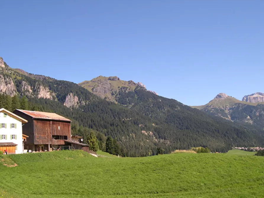 Immagine 1 di Rustico / casale in vendita  in Via Ronch a San Giovanni Di Fassa