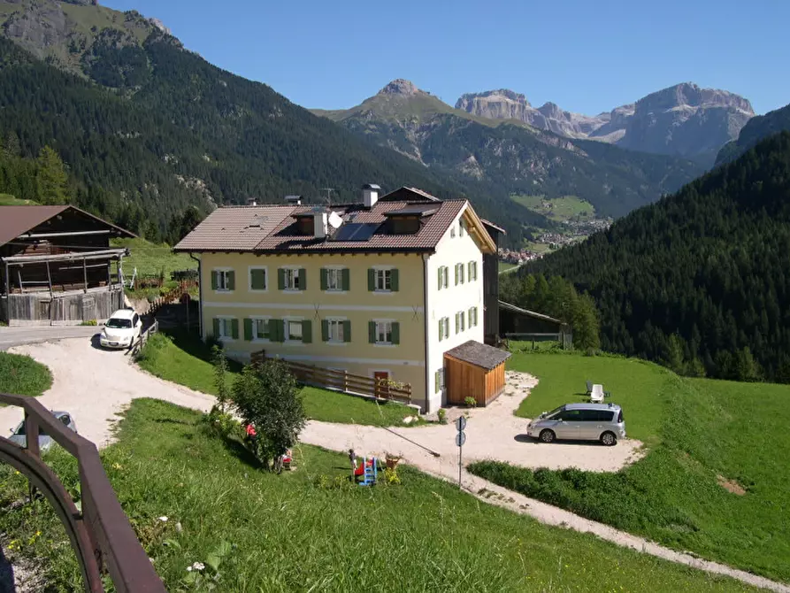 Immagine 4 di Rustico / casale in vendita  in Via Ronch a San Giovanni Di Fassa