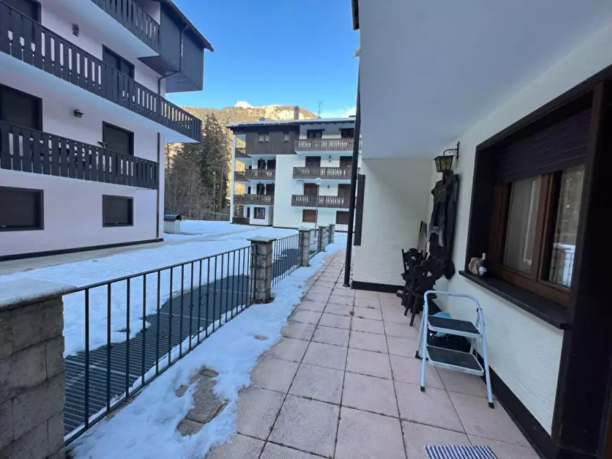 Immagine 12 di Appartamento in affitto  in Strèda de Cerenà 102 a Campitello Di Fassa