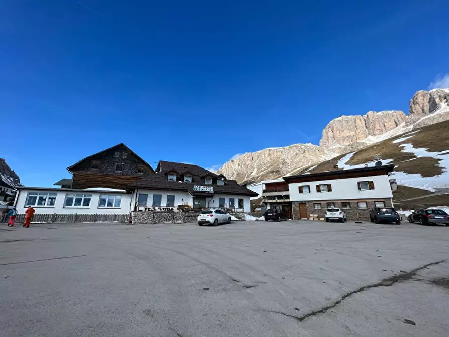Immagine 5 di Hotel in vendita  in VIA PASSO PORDOI a Livinallongo Del Col Di Lana