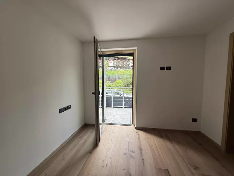 Immagine 37 di Appartamento in vendita  in Streda de Costa a Canazei