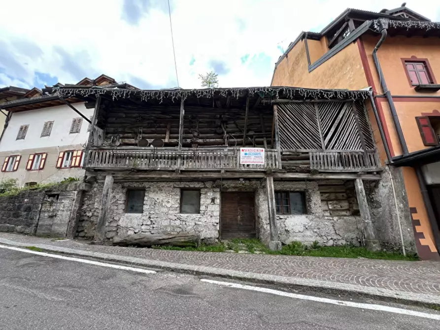 Immagine 9 di Rustico / casale in vendita  in Piazza Italia 30 a Moena