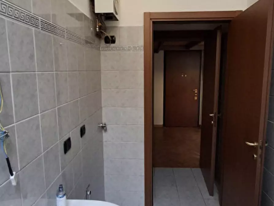 Immagine 9 di Appartamento in vendita  in Via 5 Maggio 9 a Milano