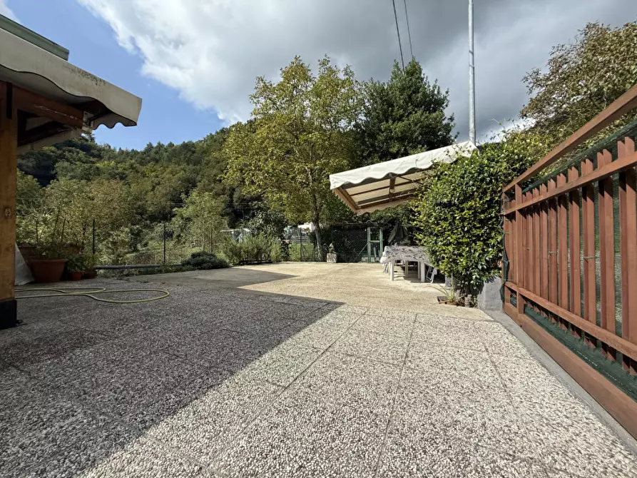 Immagine 2 di Casa bifamiliare in vendita  a Badia Calavena