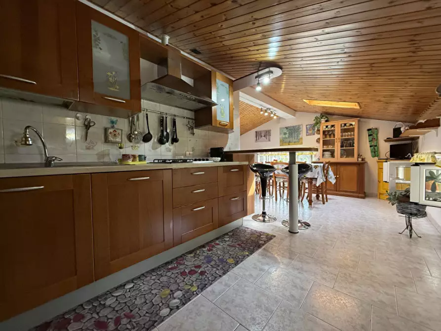 Immagine 7 di Casa bifamiliare in vendita  a Badia Calavena