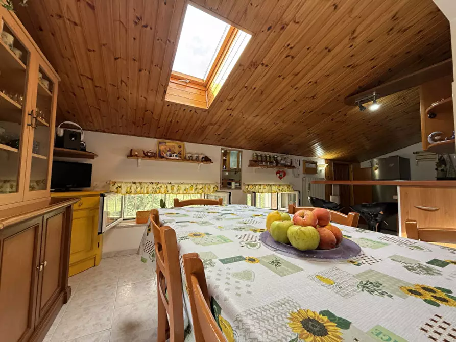 Immagine 9 di Casa bifamiliare in vendita  a Badia Calavena